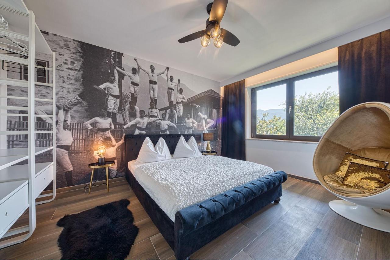 Goldfinger + Suites Lana Zewnętrze zdjęcie